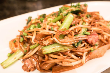 Singapore style fried noodles with char kuay tiao