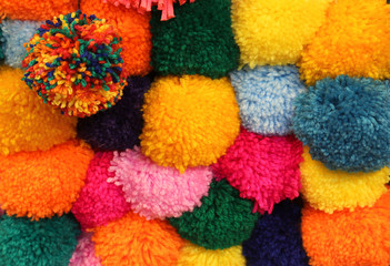 Fototapeta na wymiar background wool ponpon very soft and colorful
