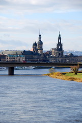 Blick zur Dresdner Frauenkirche