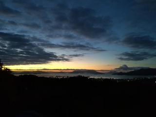 瀬戸内海の朝焼け