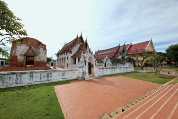 Obraz premium Building within the temple