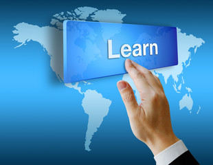 ボタンを押すビジネスマン（覚える）