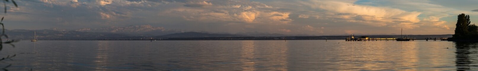 Fototapeta na wymiar Evening panorama landscape of the Lake Constance or Bodensee in Germany