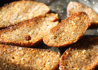 Plate with toasted bread