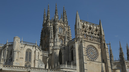 Fototapeta na wymiar Fachada de la Catedral de Burgos