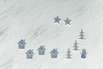 2018  auf 2 Sternen Winterdorf Tannenbäume und Schneemann auf türkis Pastell Hintergrund Farbton...