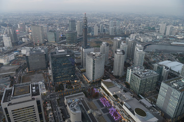 Fototapeta premium 日本・横浜の都市風景「横浜の街並みやＭＭ２１などを望む）