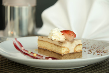  tiramisu cake with cocoa and jam