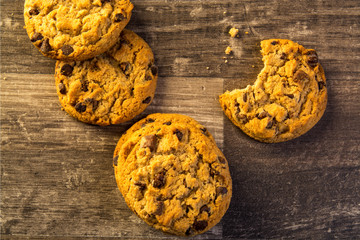 chocolate chip cookies
