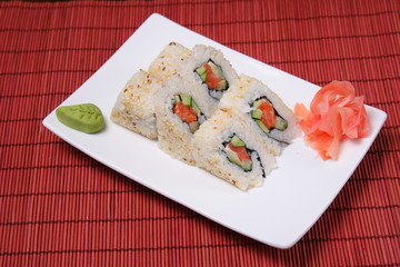 Seafood sushi./Japanese seafood sushi