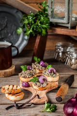 Mushroom Spread on Toasts