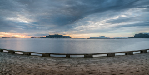 Alesund Steg am Meer