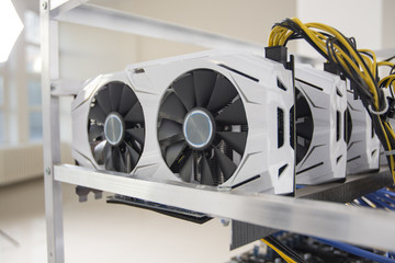 Assembled mining rig for cryptocurrency