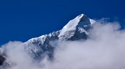 Photo sur Plexiglas Makalu Le pic enneigé du mont Everest