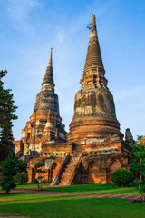 Obraz premium Wat Yai Chaimongkol, Ayutthayaworld heritage, Thailand.