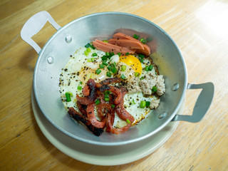 Vietnamese pan-fired egg with topping