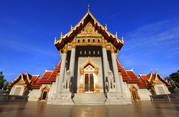 Fototapeta premium Wat Benchamabophit Bangkok in Thailand