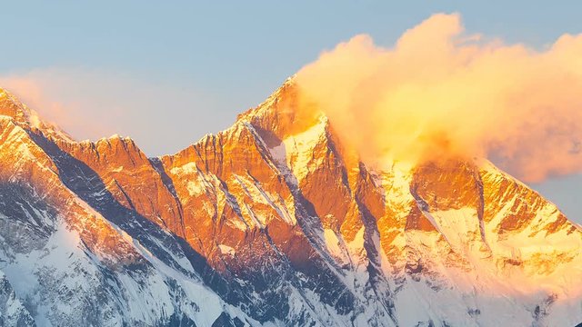 Timelapse of Golden Everest, Himalayas