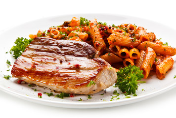 Pasta with tomato sauce and steak