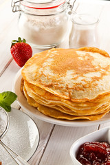 Sweet crepes with fruits  © Jacek Chabraszewski