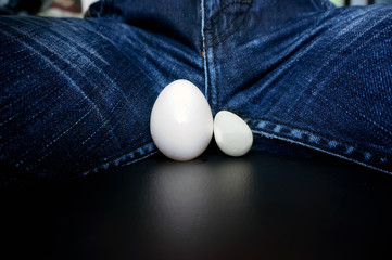 The male testicles, in the form of chicken egg