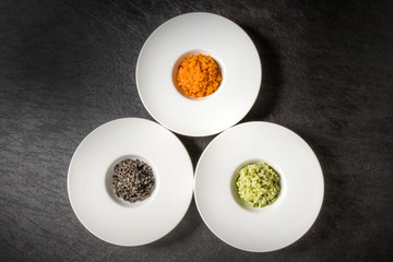 ３種のリゾット( risotto (squid ink, tomato, basil)