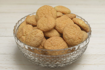breakfast biscuits in a crystal bul
