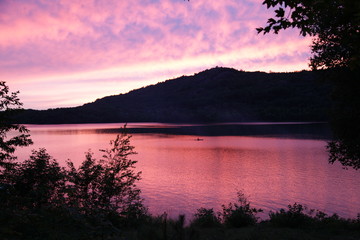 Sunset turns lake stunning (natural) pink