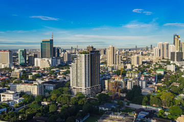Fototapeta na wymiar High rise Cityscape Bangkok skyline in Thailand, Bangkok is metropolis and favorite place for tourists in South East Asia, Panoramic and perspective High angle view of Business city
