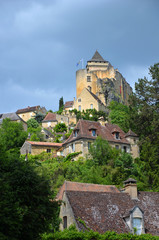 Fototapeta na wymiar Castel of Castelnaud-la-Chapelle overlooking the Périgord region