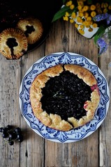 Currant pie. Galetta