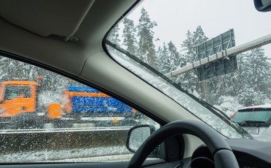 Wintereinbruch Straße