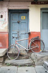 Fototapeta na wymiar Bicycle & Door Mysore India