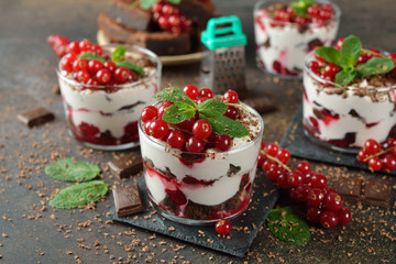 Dessert with red currant