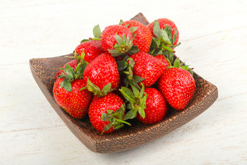 Strawberry in the bowl