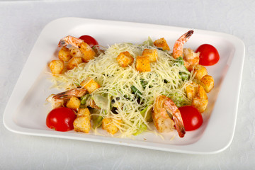 Caesar salad with prawn