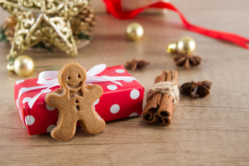 Gift box with christmas homemade gingerbread cookies and christmas decoration