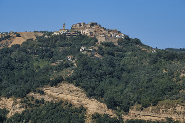 Fototapeta na wymiar Landscape near Teramo (Abruzzi) at summer