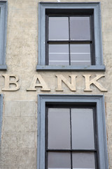 Fototapeta na wymiar Bank Sign on Building