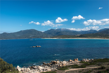 Paysage de bord de mer à Propriano en Corse en France