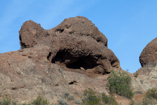 A closeup of the sandstone butte in Arizona