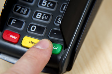 EC device for card payment
