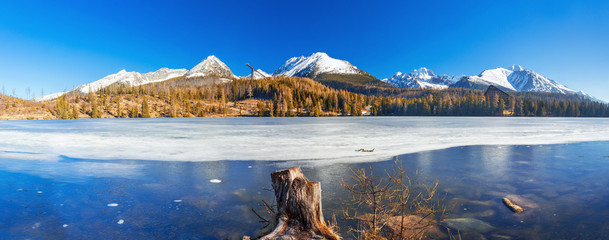 Fototapeta premium Mountain lake Strbske pleso in National Park High Tatras, Slovakia, Europe