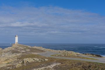 Fototapeta na wymiar Faro de Roncudo (Ponteceso, La Coruña - España).