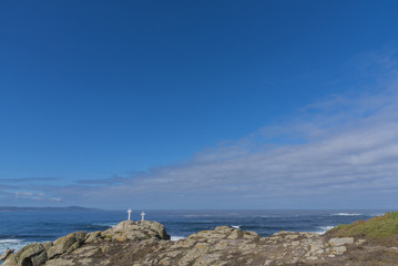 Cruces en la costa de Punta Roncudo (Ponteceso, La Coruña - España).