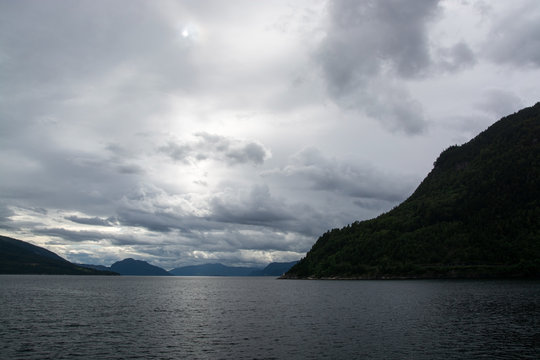 Hardangerfjord, Hordaland, Norwegen