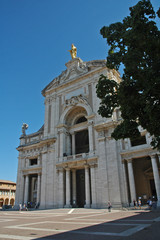 Fototapeta na wymiar Assisi - Basilica di Santa Maria degli Angeli