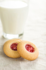 Sweet jelly cookies.