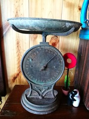 Old weight scale