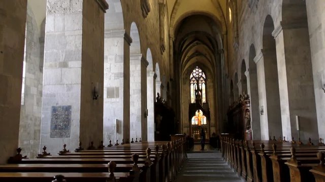 Mittelschiff Kirche Stift Heiligenkreuz
